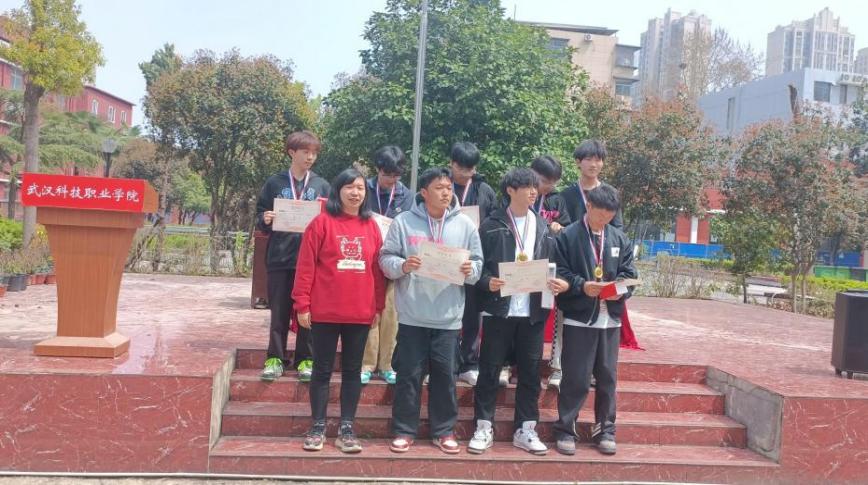 青春“篮”不住,热血不止步 —best365官方网站登录入口第十八届“希望杯”篮球赛闭幕 青春“篮”不住,热血不止步 —best365官方网站登录入口第十八届“希望杯”篮球赛闭幕